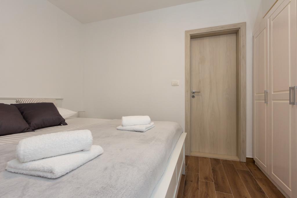 Lux Apartment Arija Split Eksteriør bilde